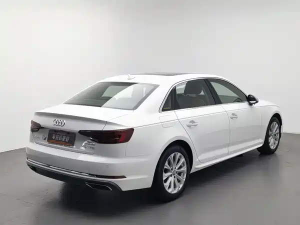 Audi A4L 2019