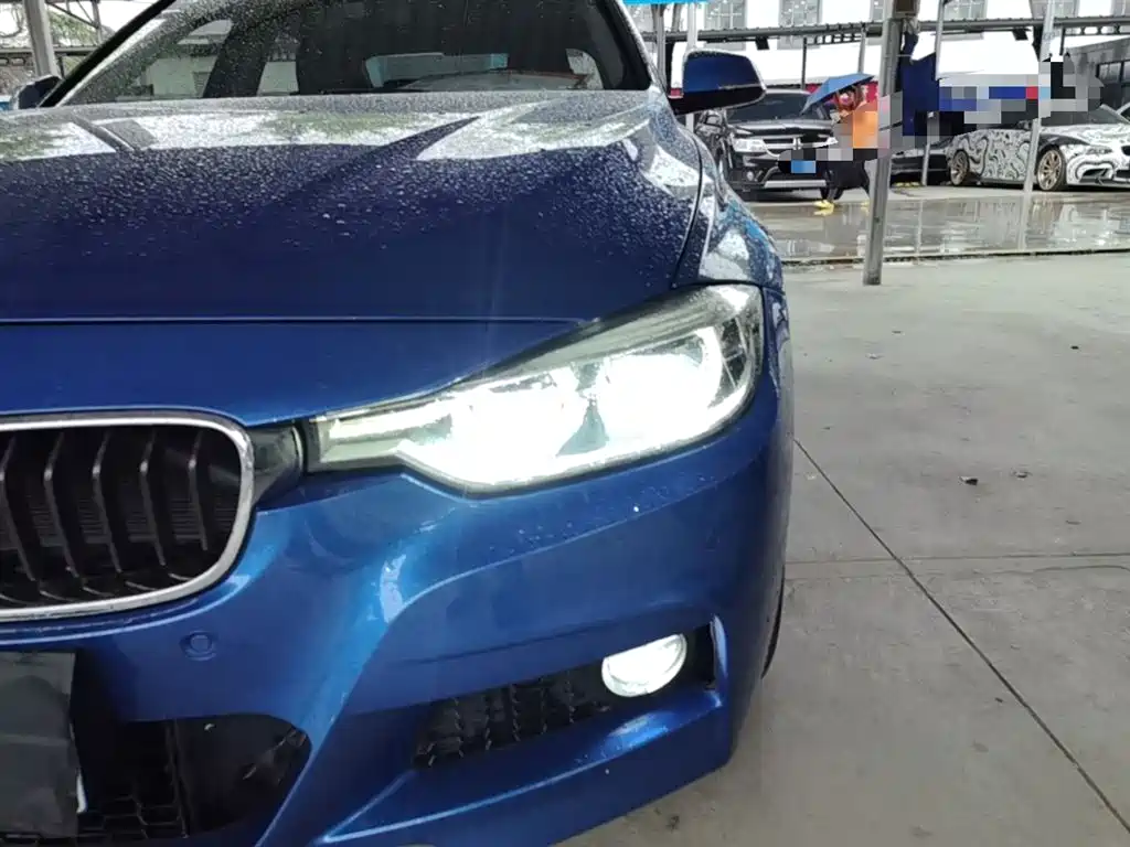BMW 3 Series 2017 — фото 24