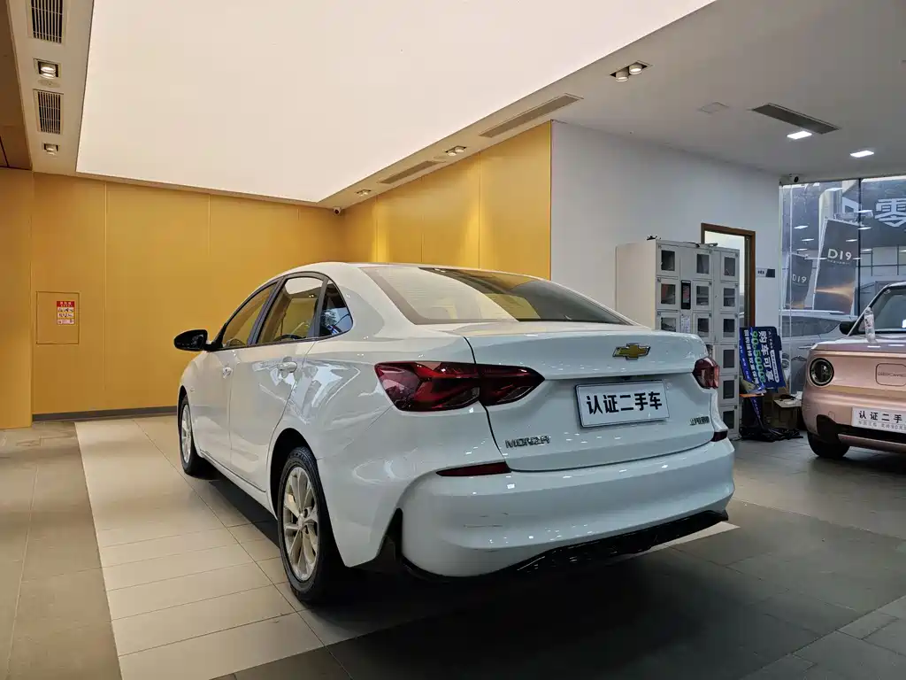 Chevrolet Monza 2023 — фото 26