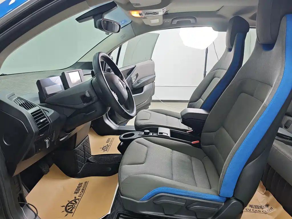 BMW i3 2017 — фото 19