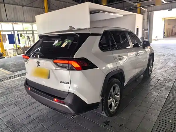 Toyota RAV4 2022