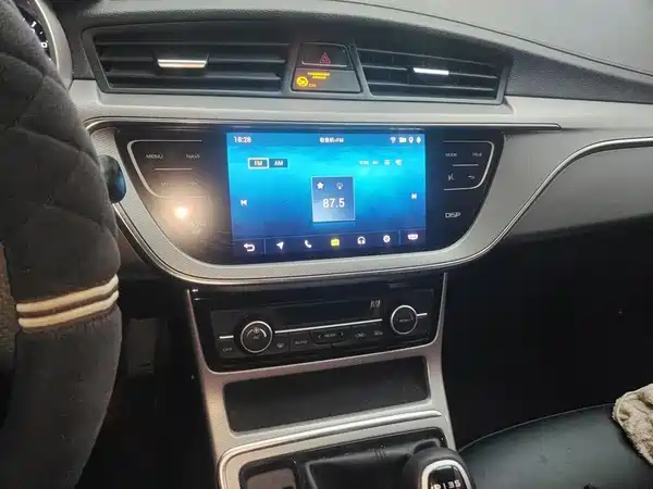 Geely Emgrand GS 2018