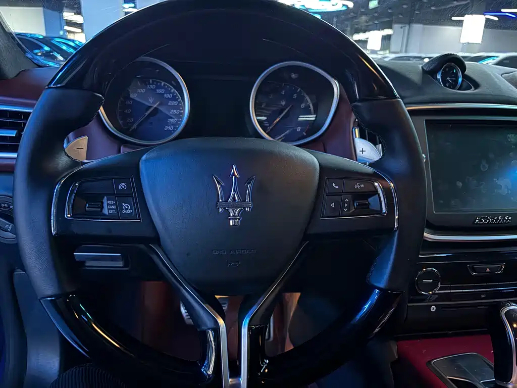 Maserati Ghibli 2015 — фото 3