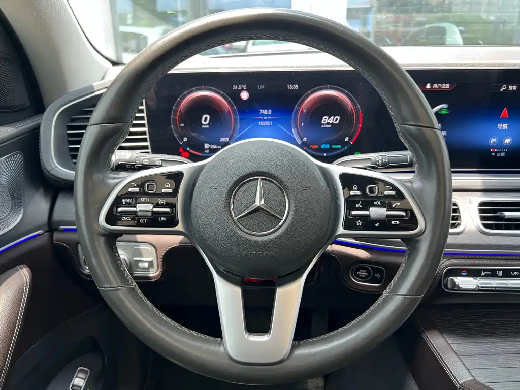Mercedes-Benz GLE 2020 — фото 24