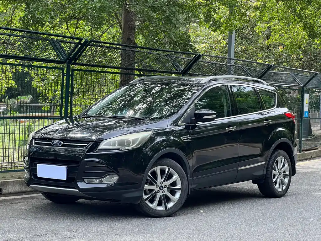 Ford Kuga 2014