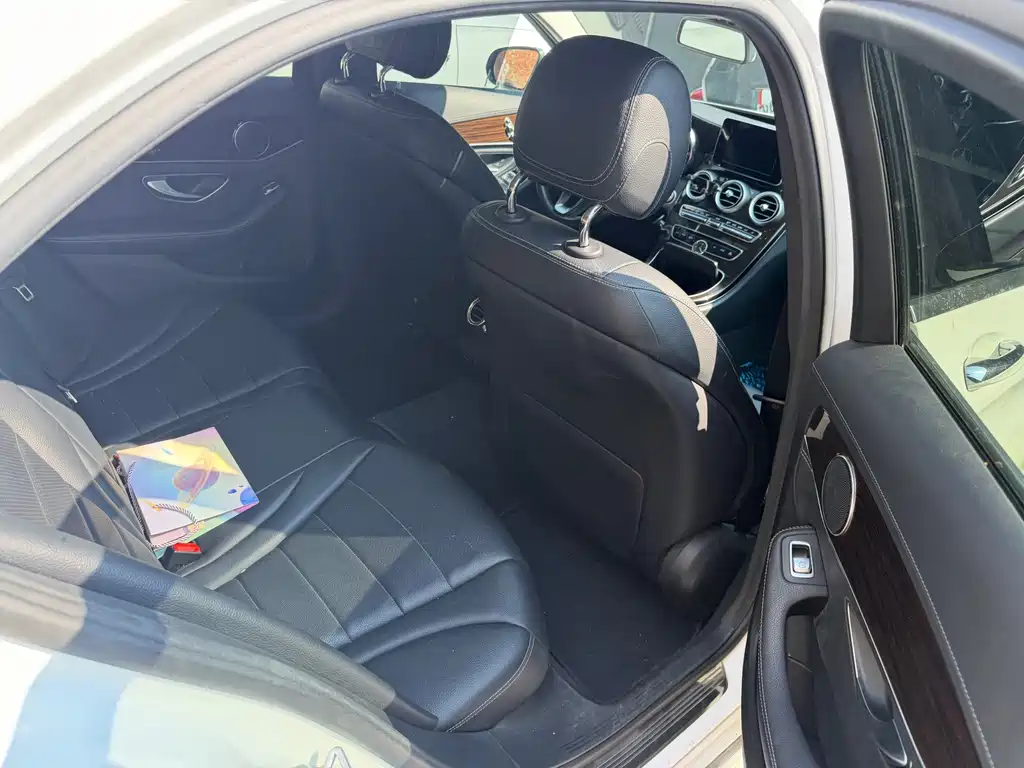 Mercedes-Benz C-Class 2015 — фото 11