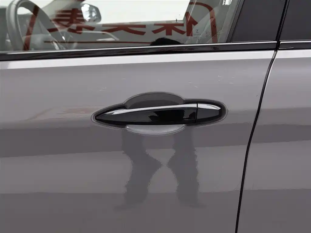 BMW 1 Series 2017 — фото 18