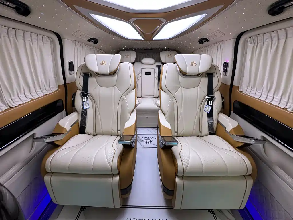 Mercedes-Benz Vito 2021 — фото 10