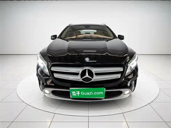 Mercedes-Benz GLA 2016