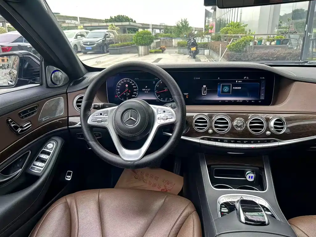 Mercedes-Benz S-Class 2018 — фото 16