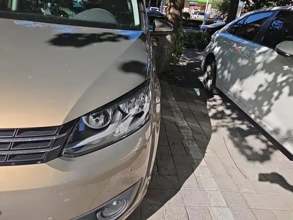 Volkswagen Touran 2016