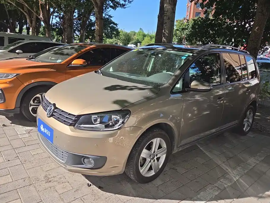 Volkswagen Touran 2016