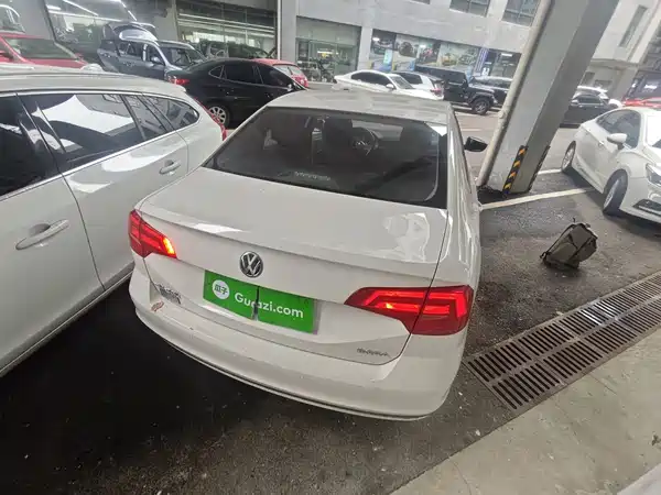 Volkswagen Bora 2022