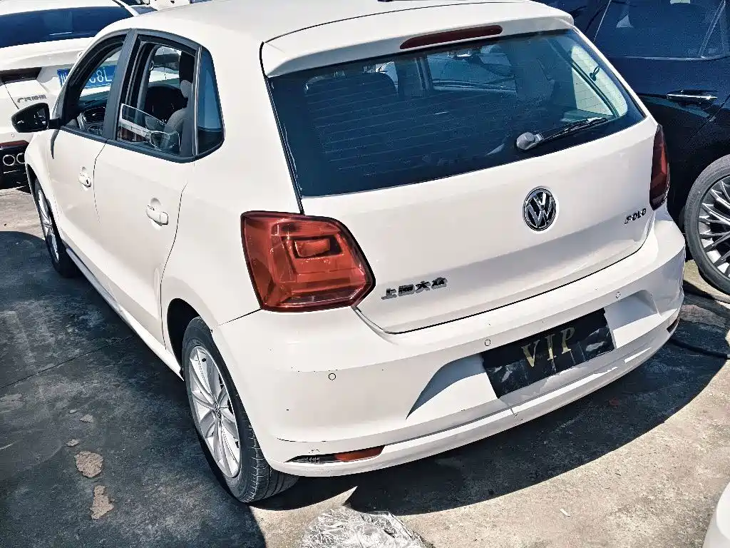 Volkswagen Polo 2014 — фото 14