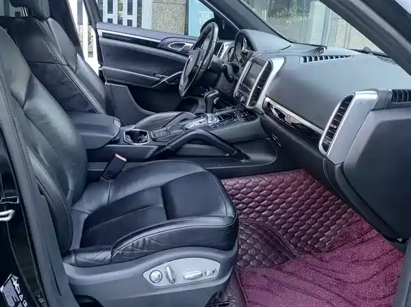Porsche Cayenne 2015