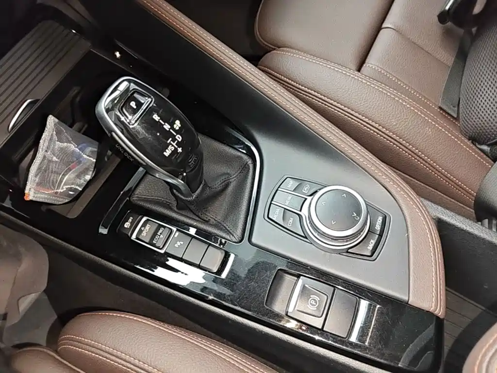 BMW X2 2021 — фото 14