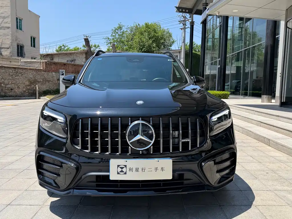 Mercedes-Benz GLB AMG 2025 — фото 6