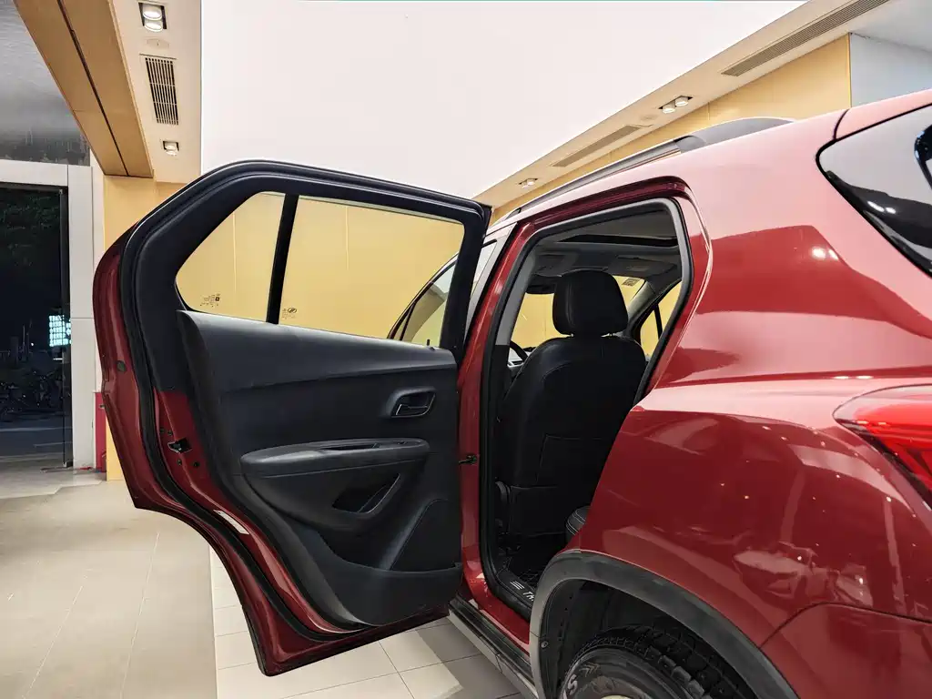 Chevrolet Trax 2015 — фото 20