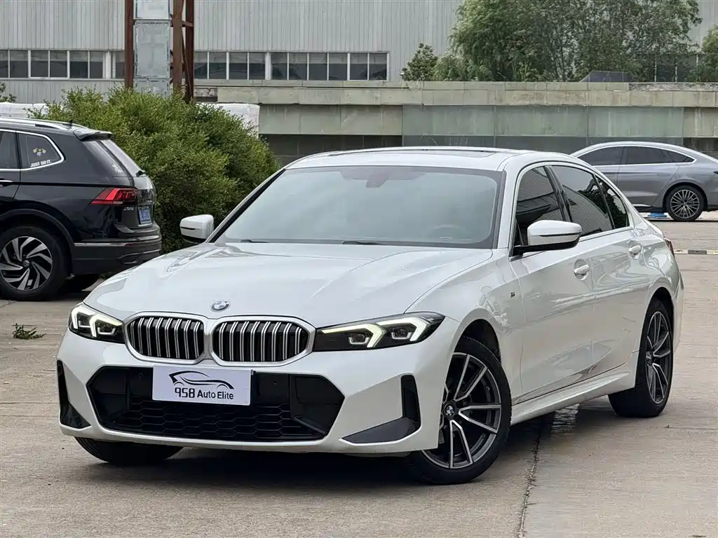 BMW 3 Series 2023