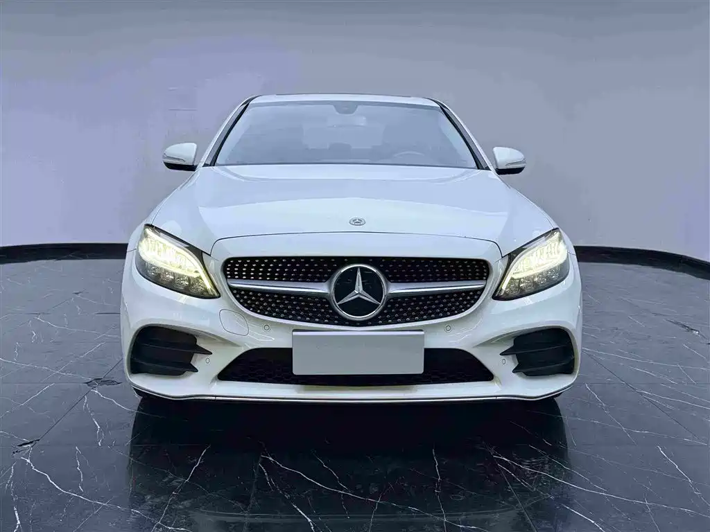 Mercedes-Benz C-Class 2019 — фото 2