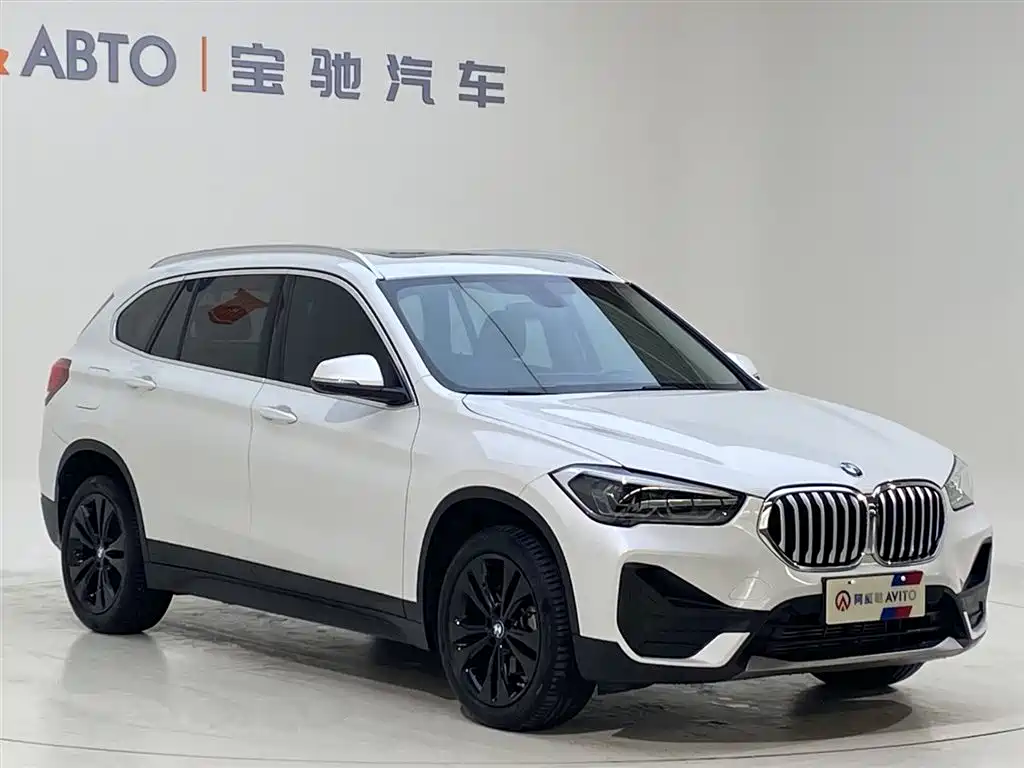 BMW X1 2021 — фото 7