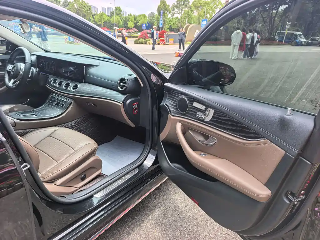 Mercedes-Benz E-Class 2019