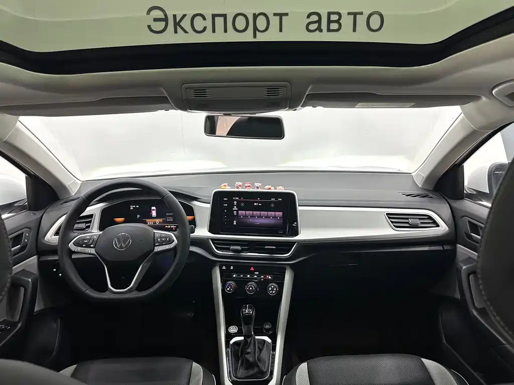 Volkswagen T-Roc 2023 — фото 13