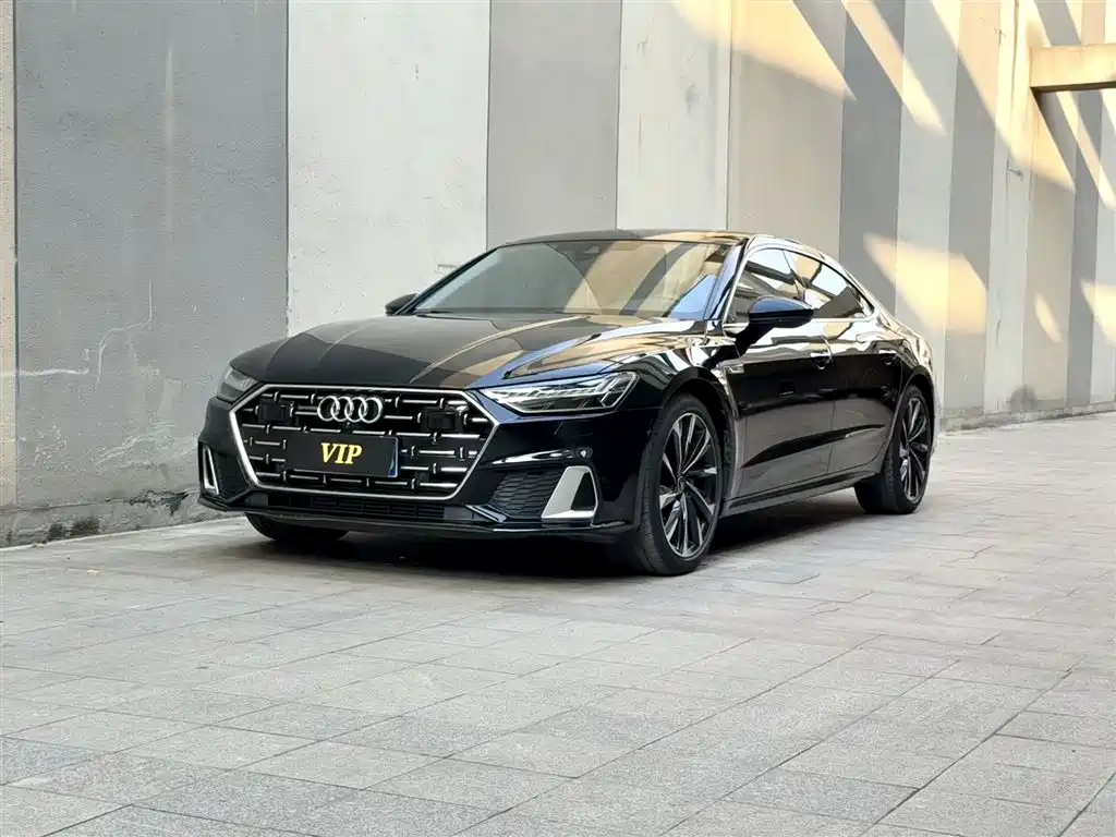 Audi A7L 2023 — фото 1