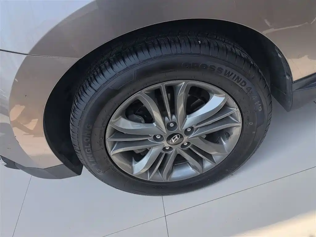 Hyundai ix35 2015 — фото 23