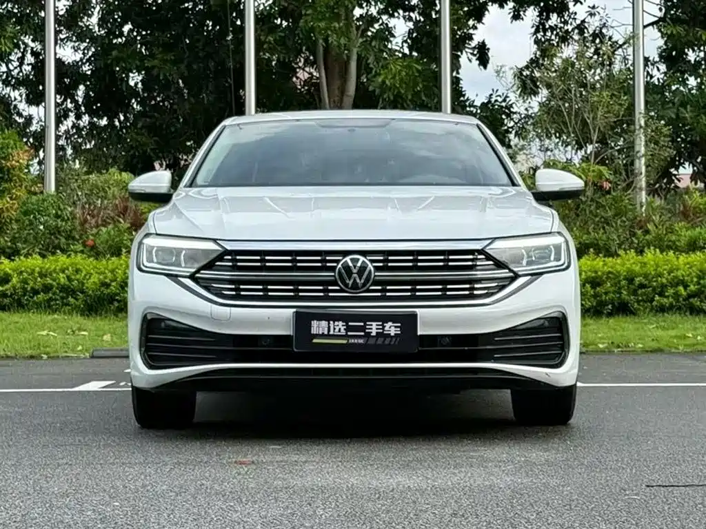 Volkswagen Sagitar 2023