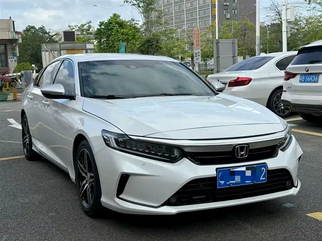 Honda Inspire 2023 — фото 3