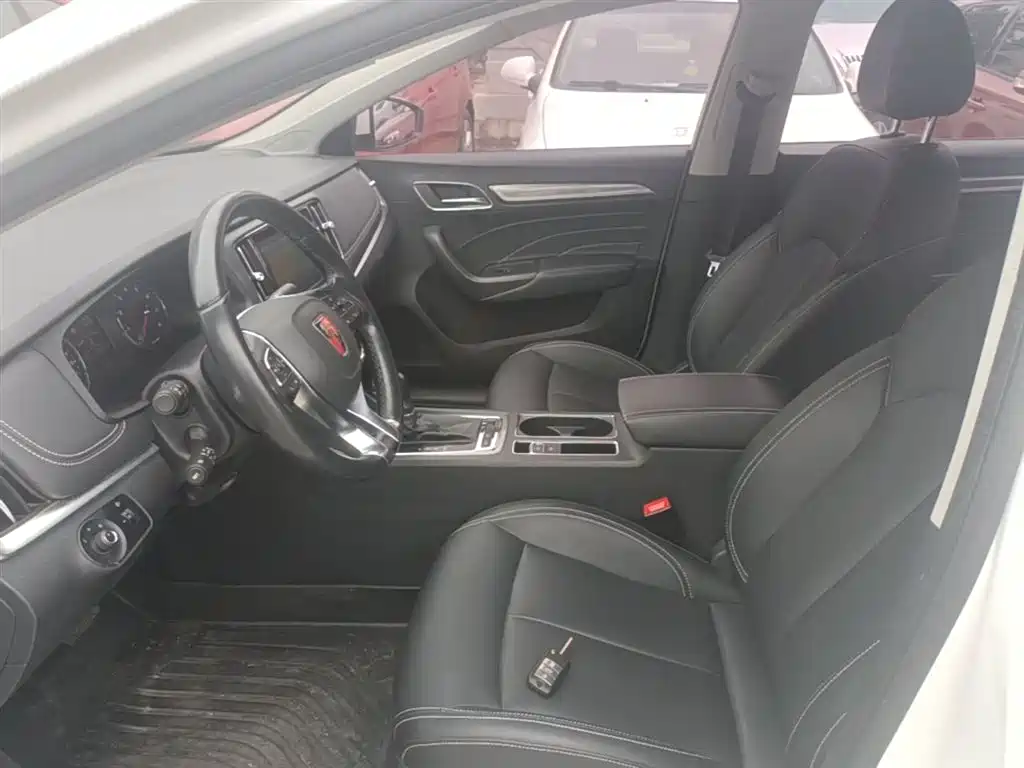 Roewe i6 Classic 2019 — фото 15