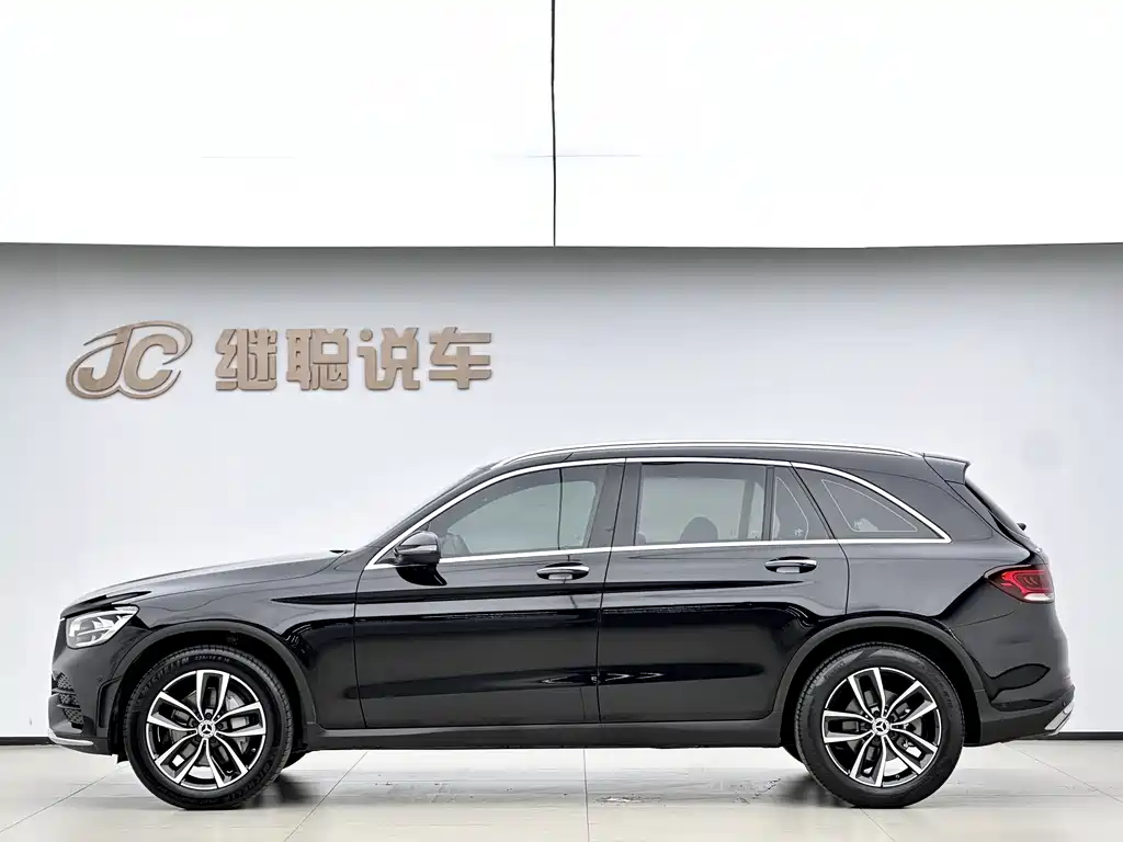 Mercedes-Benz GLC 2022 — фото 2