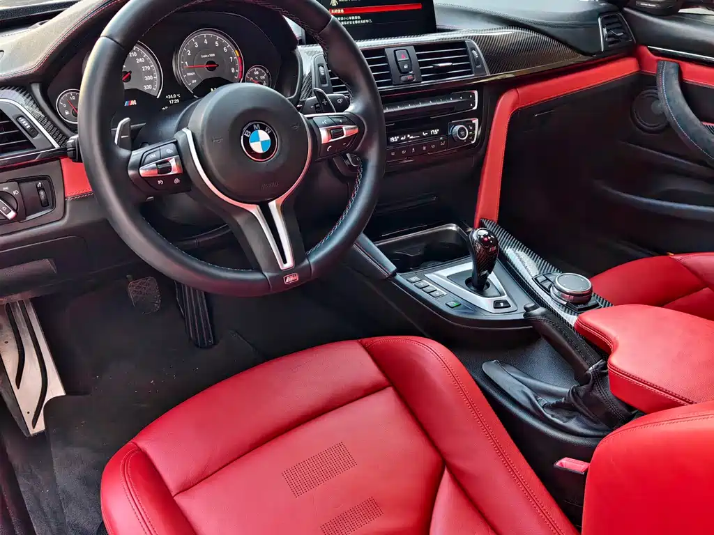 BMW M4 2016 — фото 8
