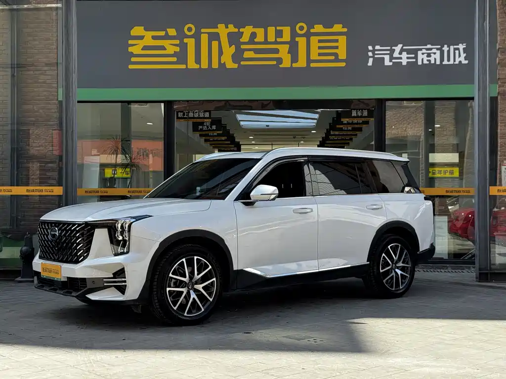 GAC Motor Trumpchi GS8 2023 — фото 1