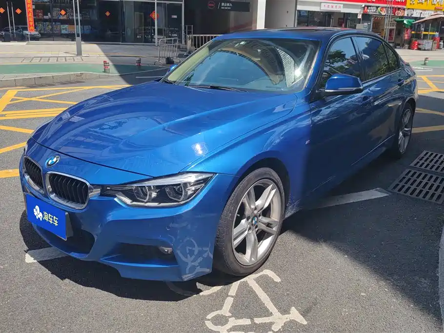 BMW 3 Series 2018 — фото 1