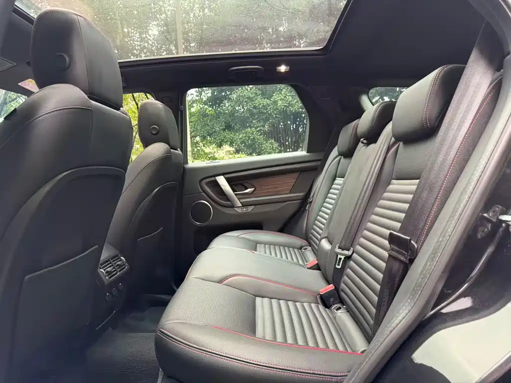 Land Rover Discovery Sport 2020 — фото 14