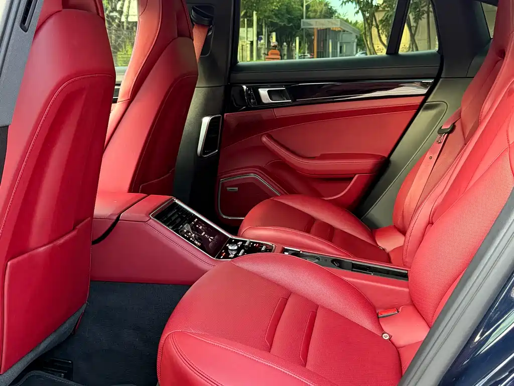 Porsche Panamera 2020 — фото 11