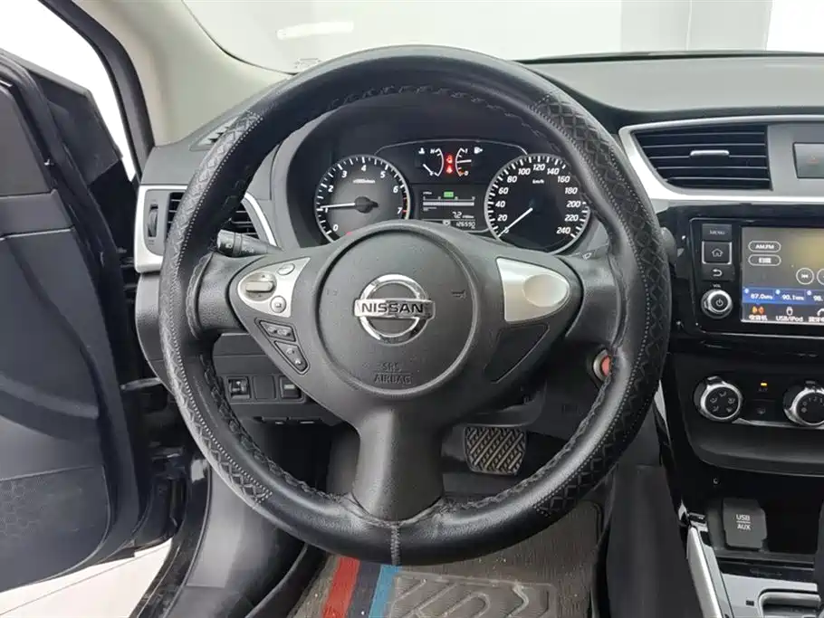 Nissan Sylphy 2017 — фото 15