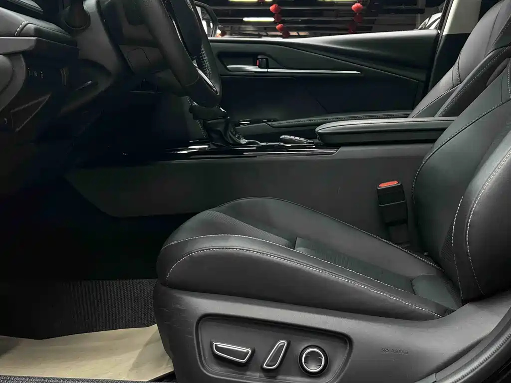 Toyota Camry 2024 — фото 11