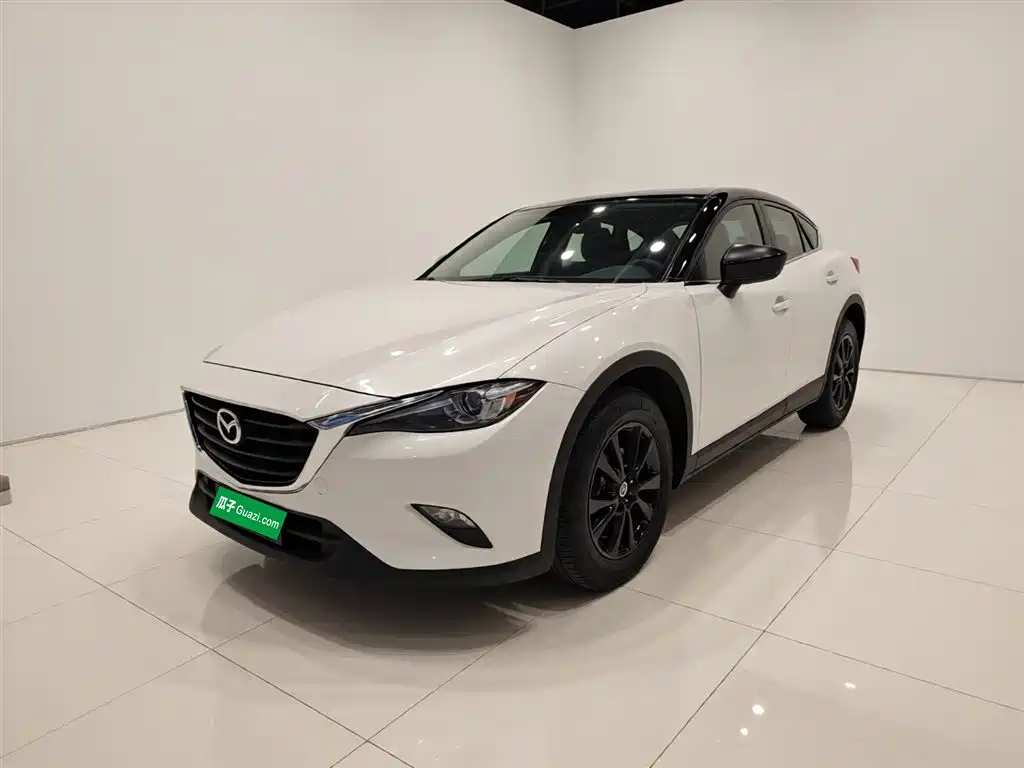 Mazda CX-4 2019 — фото 1