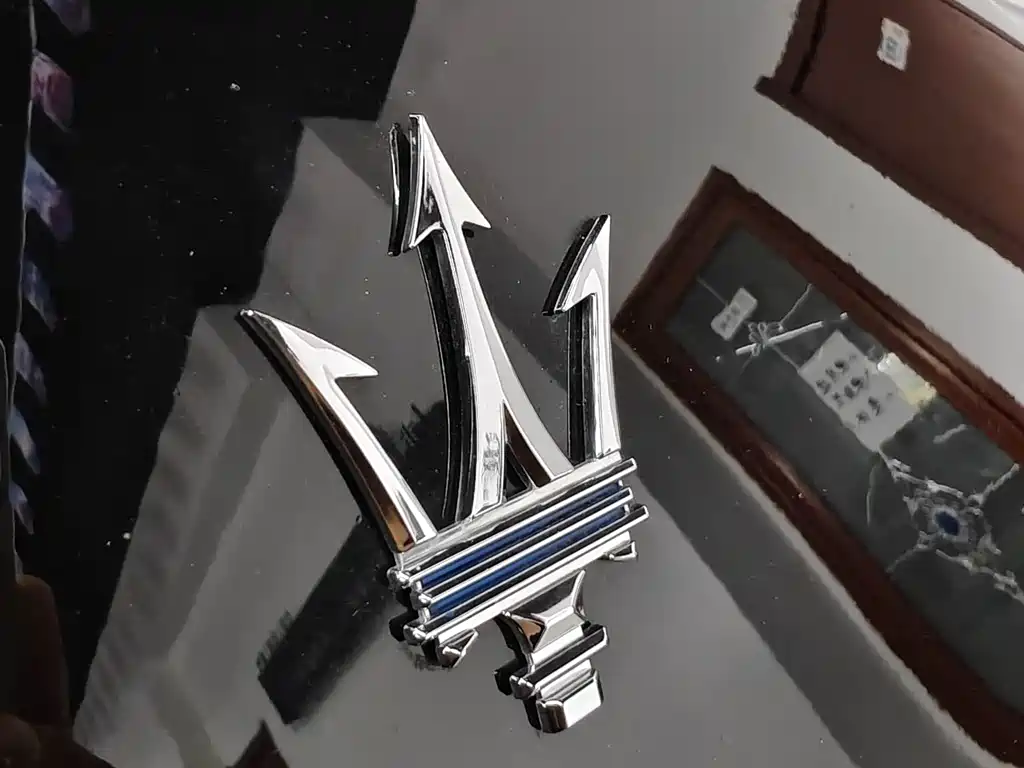 Maserati Ghibli 2015 — фото 12