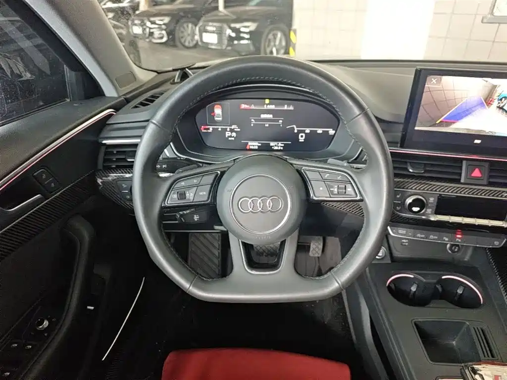 Audi A4L 2021 — фото 17