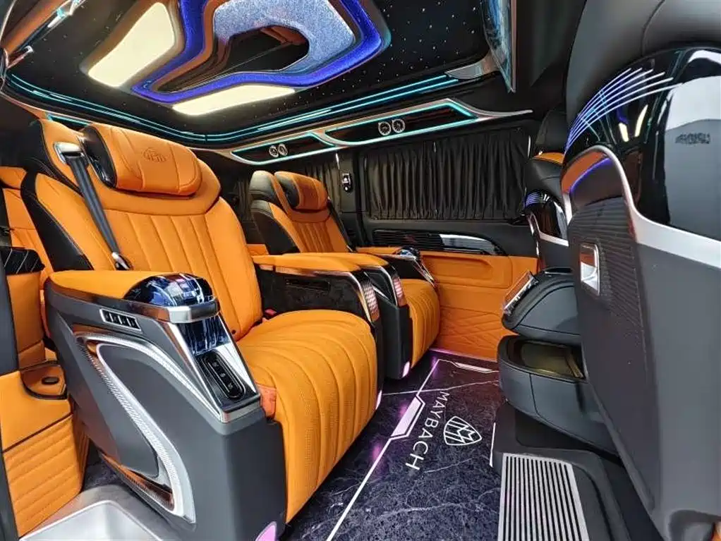 Mercedes-Benz Vito 2023 — фото 10