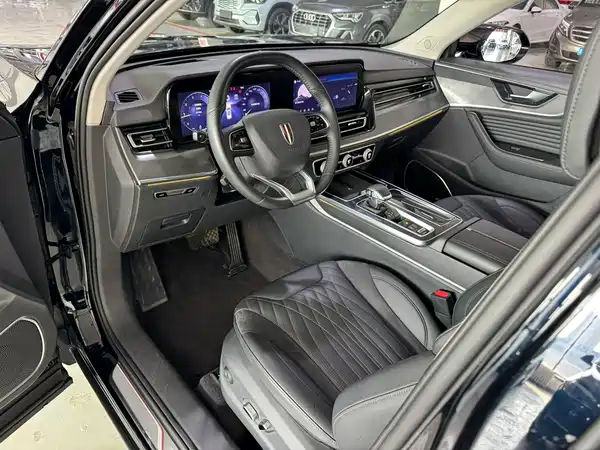 Hongqi HS5 2023