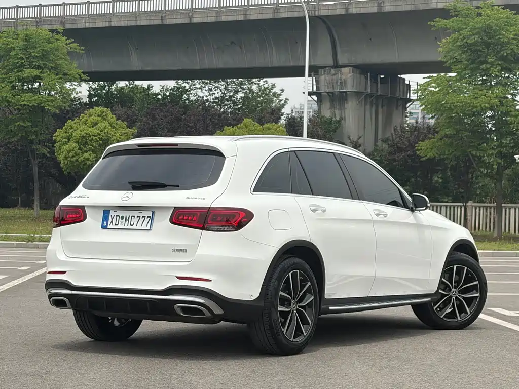 Mercedes-Benz GLC 2022 — фото 7