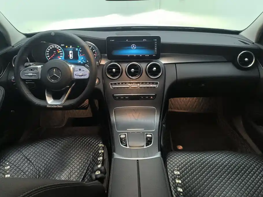 Mercedes-Benz C-Class 2021 — фото 12
