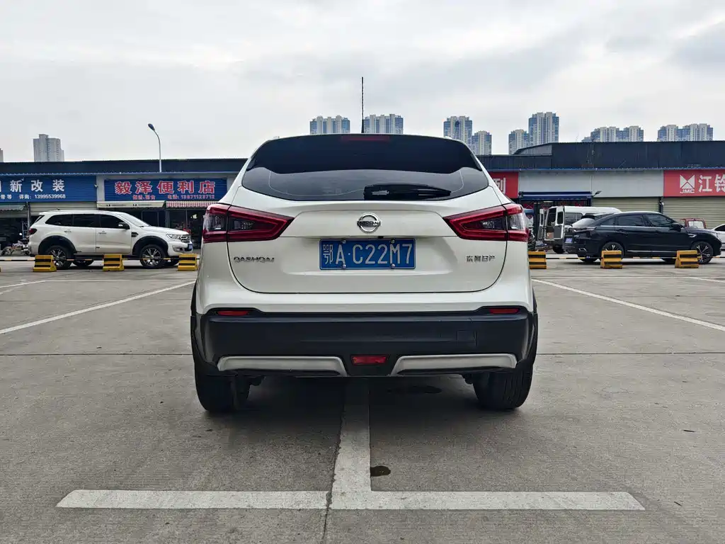 Nissan Qashqai 2022 — фото 8