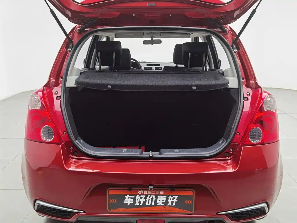 Suzuki Swift 2014 — фото 16