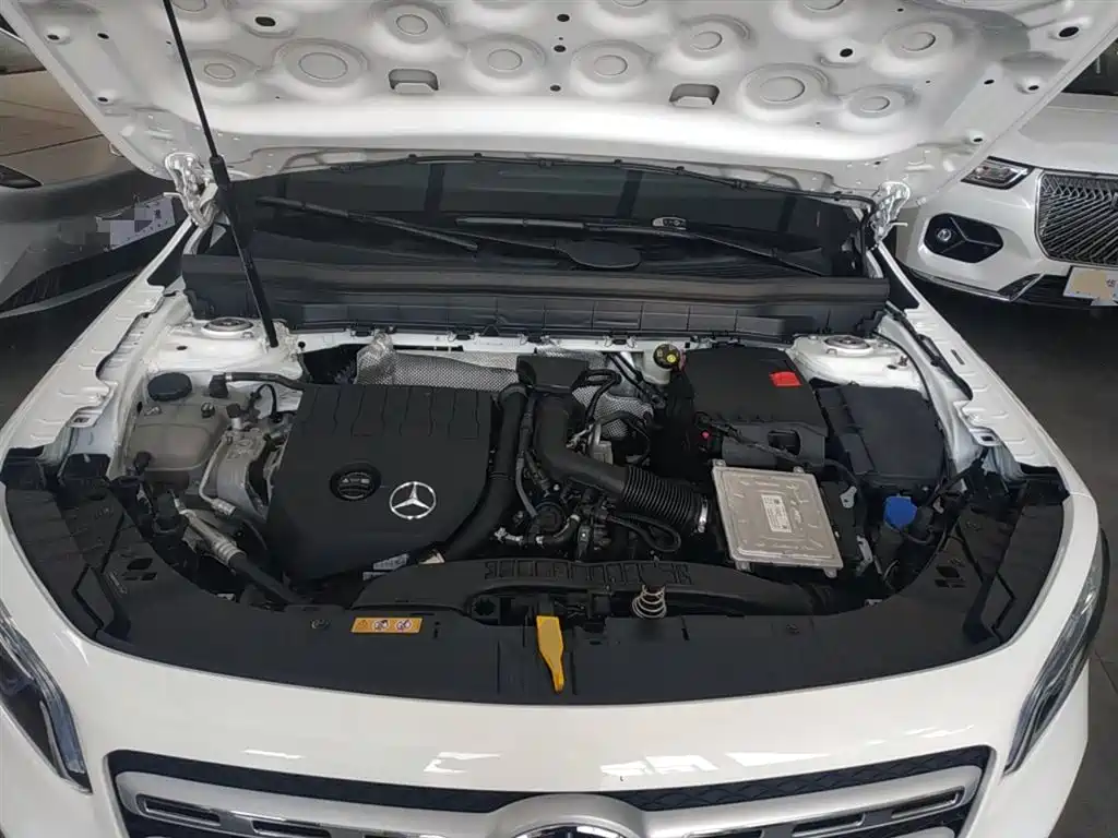 Mercedes-Benz GLB 2021 — фото 20